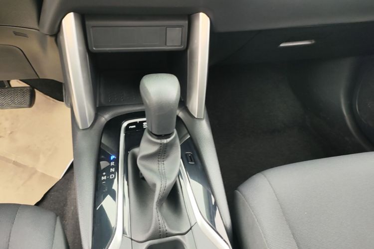 Toyota Corolla Cross 2024 car image #14