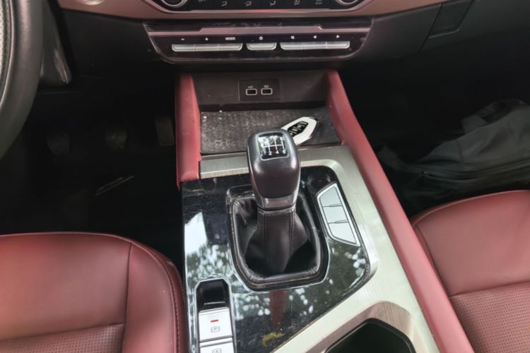 Jetour X70 2024 car image #14