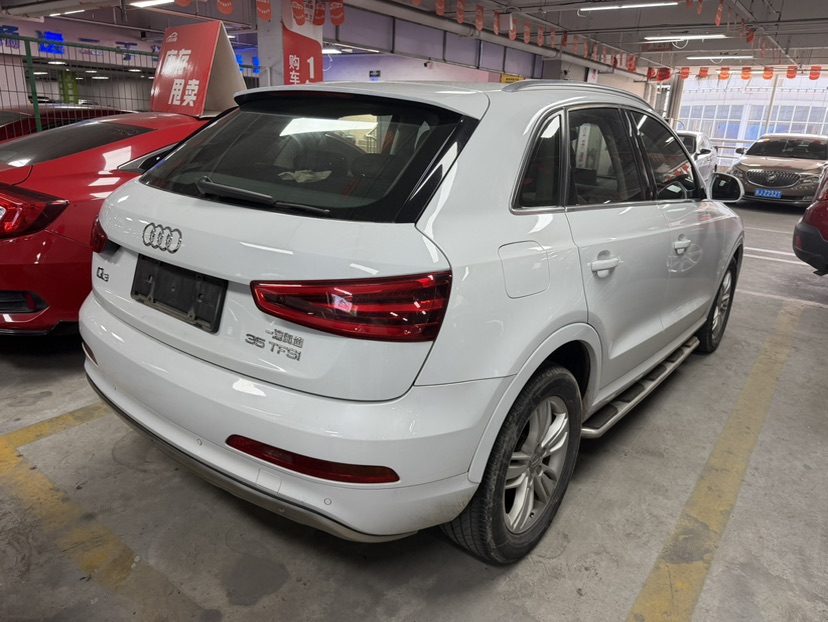 Audi Q3 2013 #5 Audi Q3 2013 car image #5