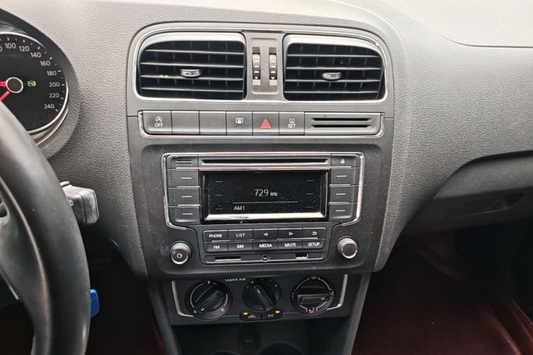 Volkswagen Polo 2019 #13 Volkswagen Polo 2019 car image #13