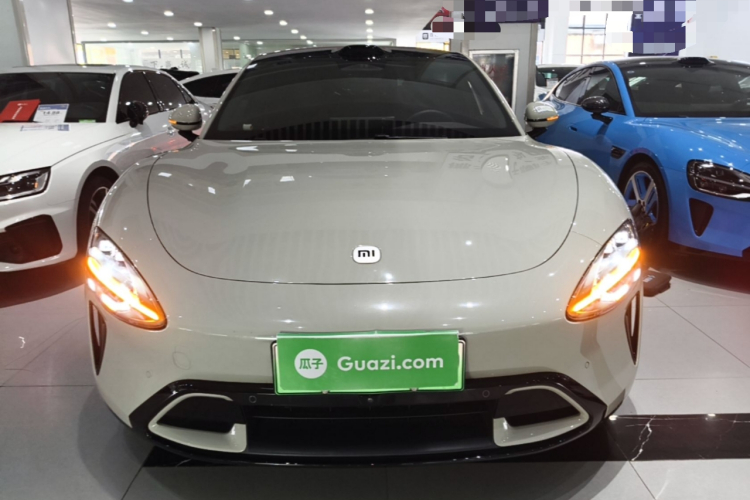 MI SU7 2025 car image #3