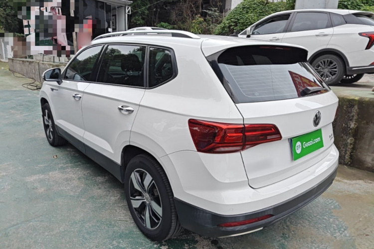 Volkswagen Tharu 2019 car image #5
