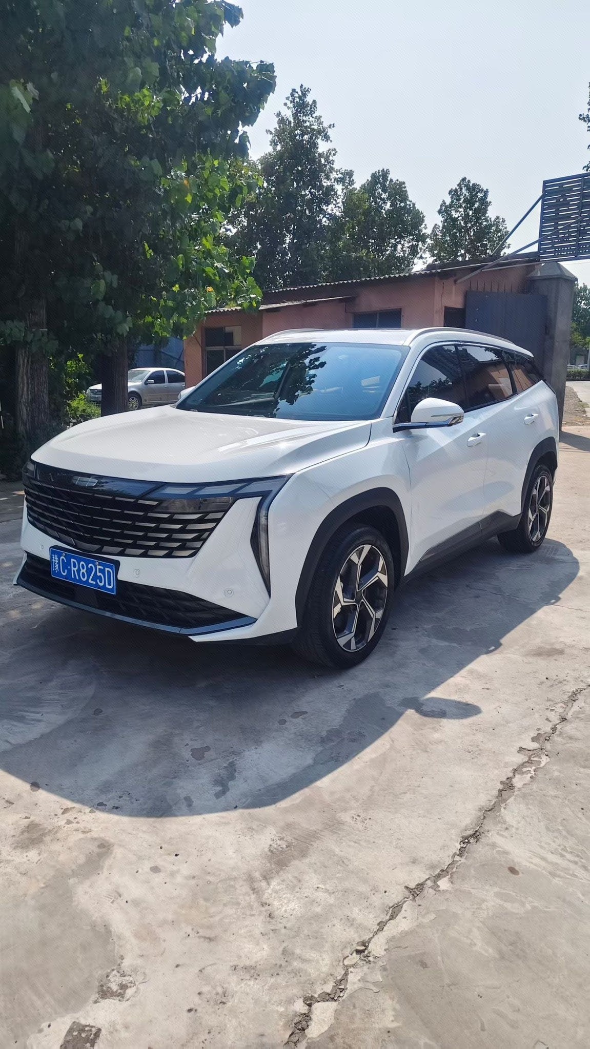 GEELY Boyue L 2023 car image 