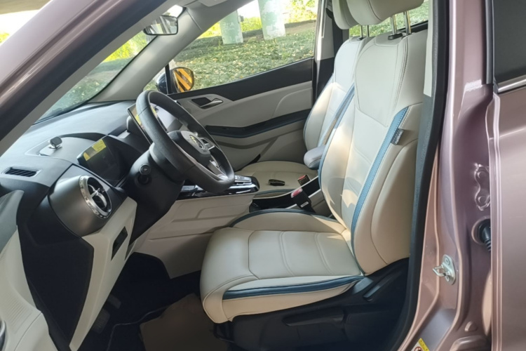 BYD Yuan Pro 2023 #19 BYD Yuan Pro 2023 immagine di auto #19