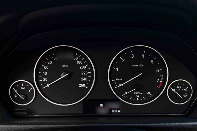 BMW 3 Series 2017 #9 BMW 3 Series 2017 imagen de coche #9
