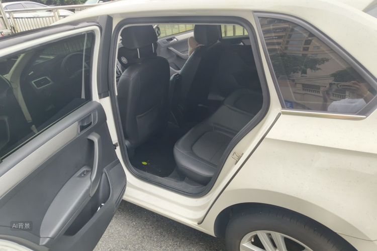 Volkswagen Santana 2016 car image #19