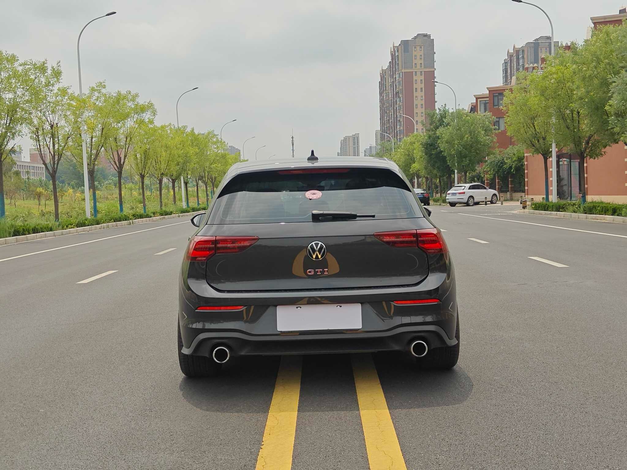 Volkswagen GolfGTI 2022 car image #9
