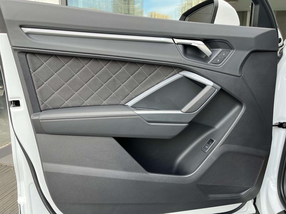 Audi Q3 2024 #8 Audi Q3 2024 car image #8