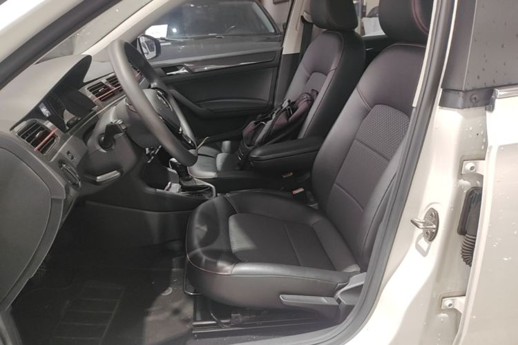 Volkswagen Santana 2018 #15 Volkswagen Santana 2018 car image #15