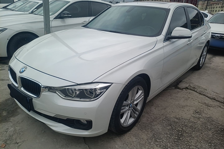 BMW 3 Series 2016 immagine di auto #2