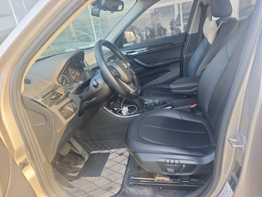 BMW X1 2017 car image #3