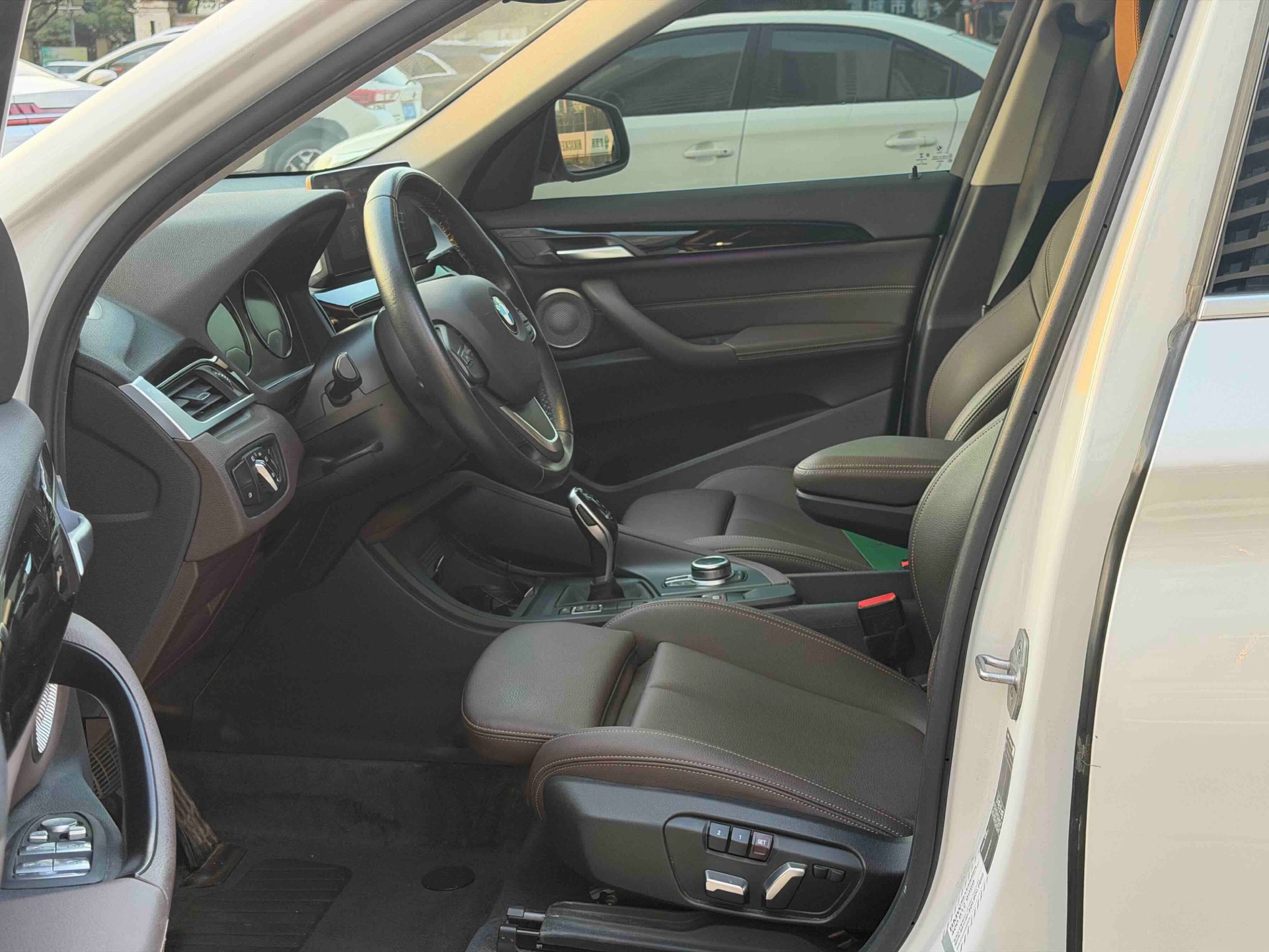 BMW X1 2022 #5 BMW X1 2022 صورة سيارة #5