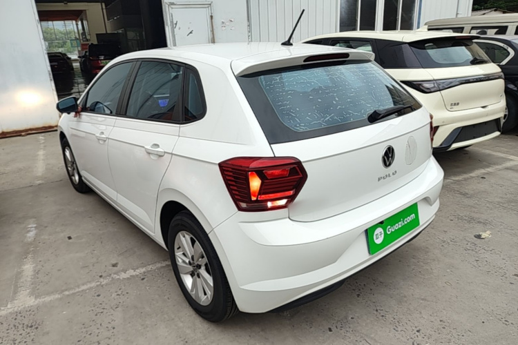 Volkswagen Polo 2024 car image #5