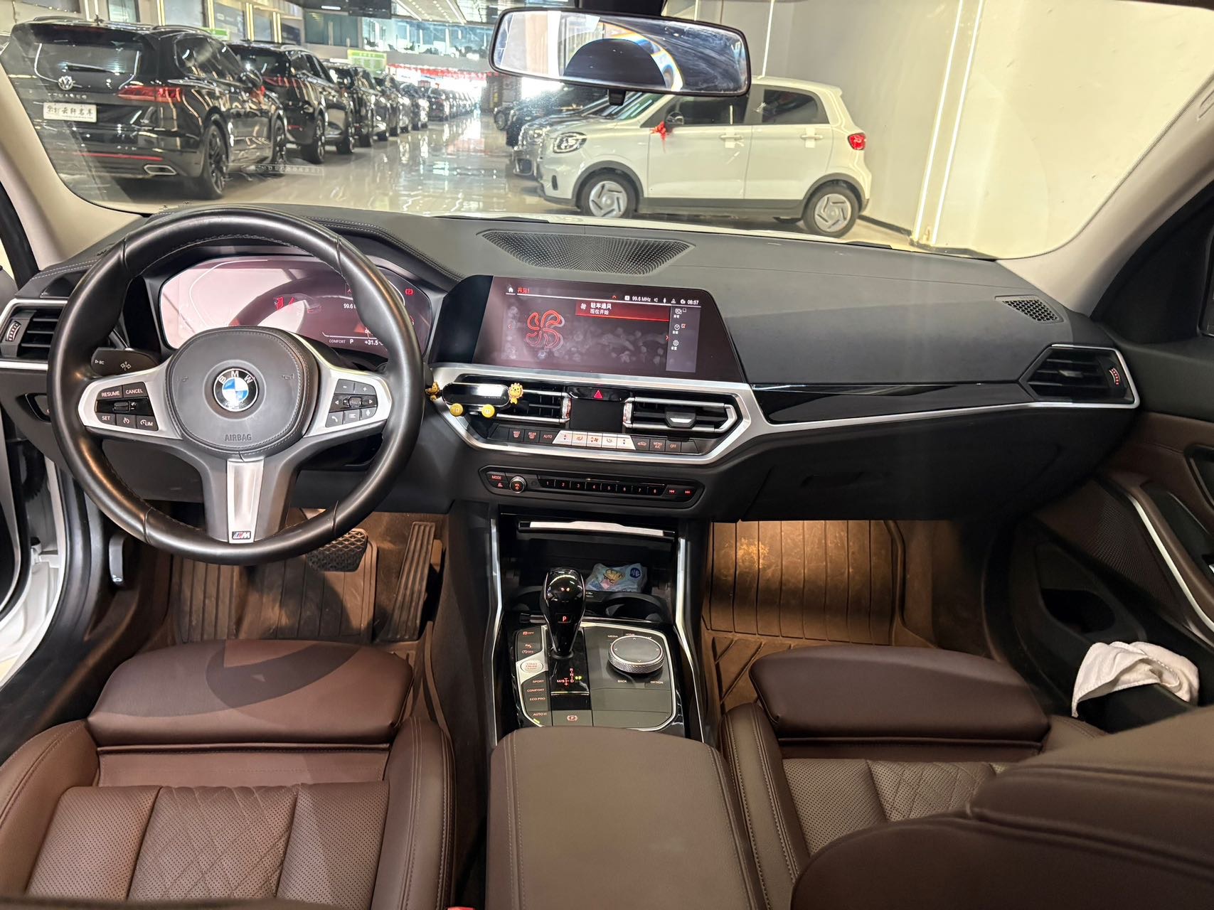 BMW 3 Series 2022 #6 BMW 3 Series 2022 car image #6