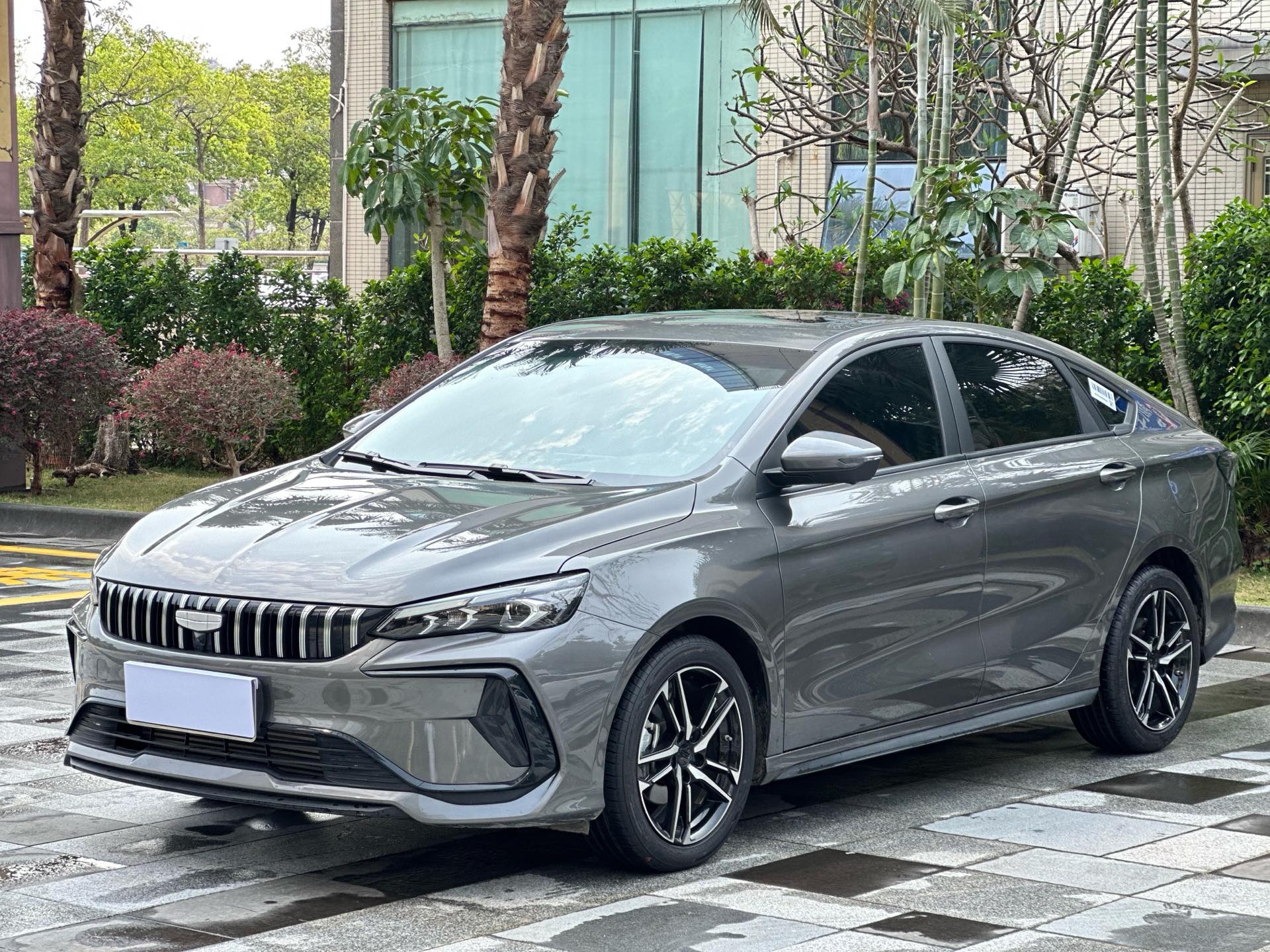 GEELY Binray 2024 GEELY Binray 2024 immagine di auto
