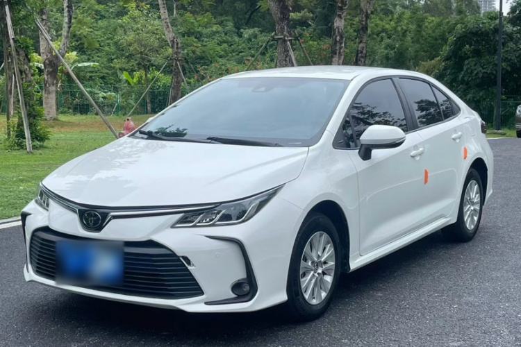 Toyota Corolla 2020 car image #2