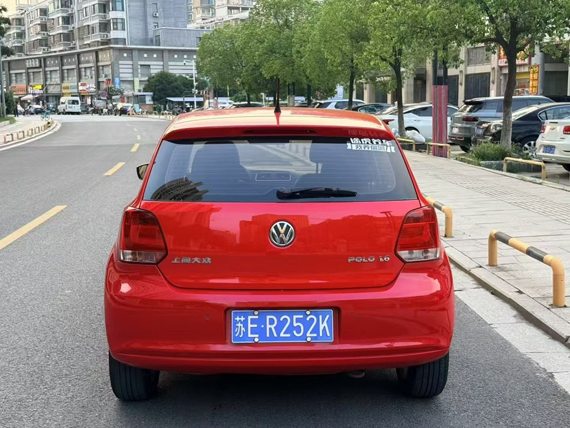 Volkswagen Polo 2012 #4 Volkswagen Polo 2012 car image #4