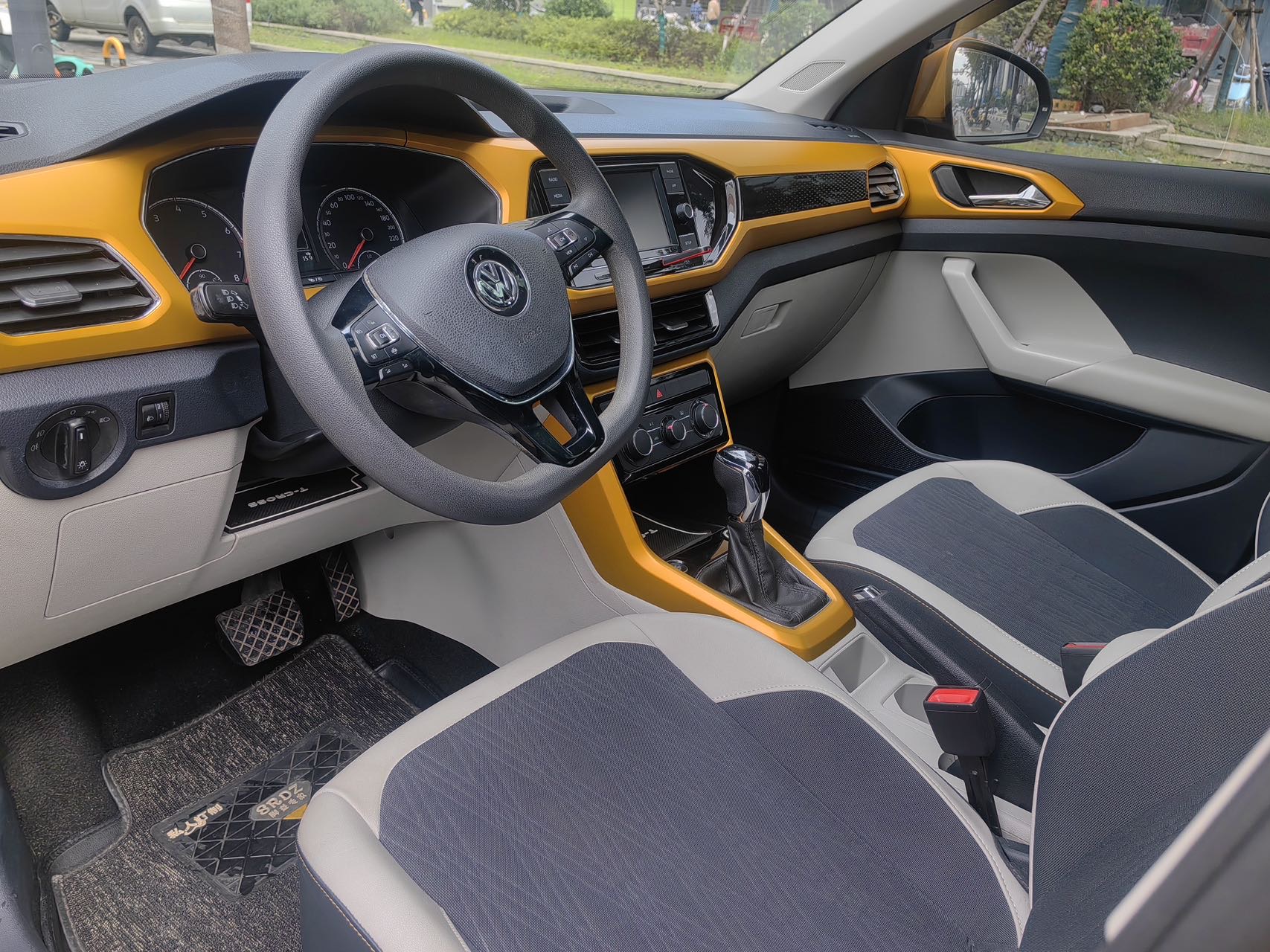 Volkswagen T-Cross 2021 #4 Volkswagen T-Cross 2021 immagine di auto #4