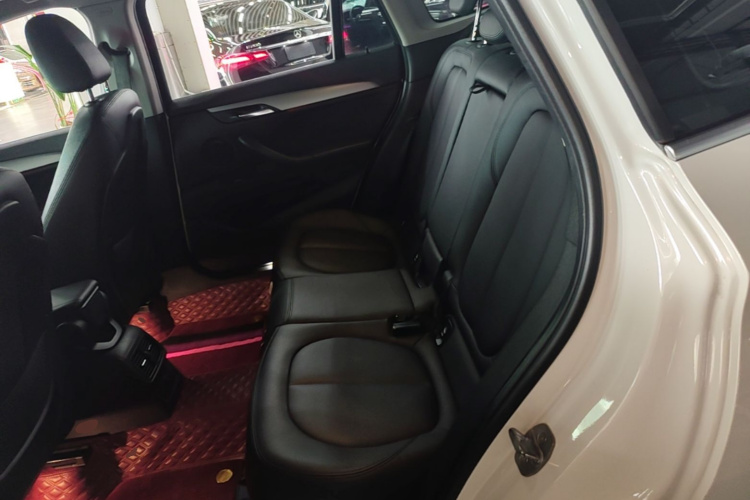 BMW X1 2016 #13 BMW X1 2016 car image #13