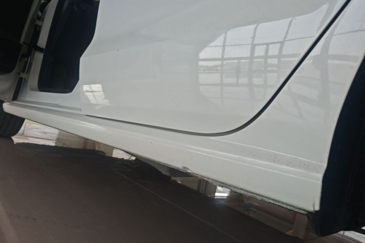 Volkswagen Polo 2018 car image #27