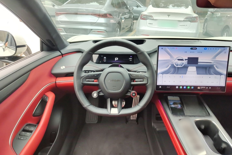 MI SU7 2024 immagine di auto #16