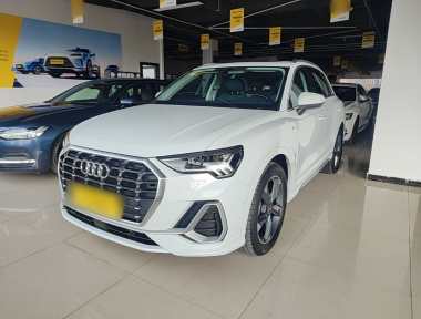 Audi Q3 2023 Audi Q3 2023 car image