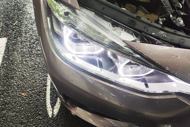 BMW 3 Series 2016 car image #8