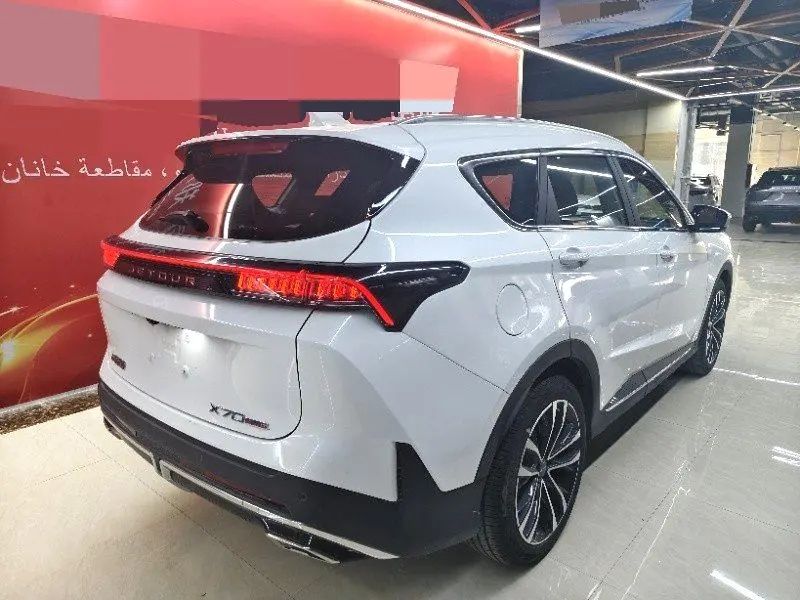 Jetour X70 PLUS 2024 immagine di auto #5