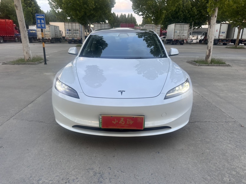 Tesla Model 3 2026 #2 Tesla Model 3 2026 car image #2