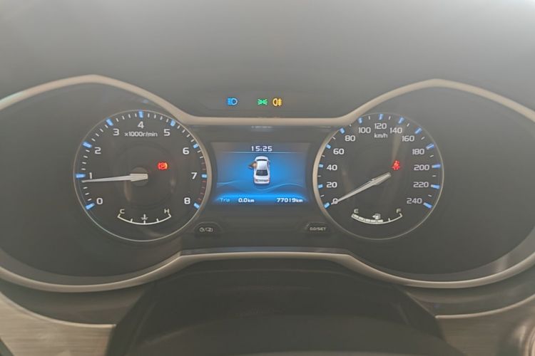 GEELY Emgrand 2017 #12 GEELY Emgrand 2017 car image #12