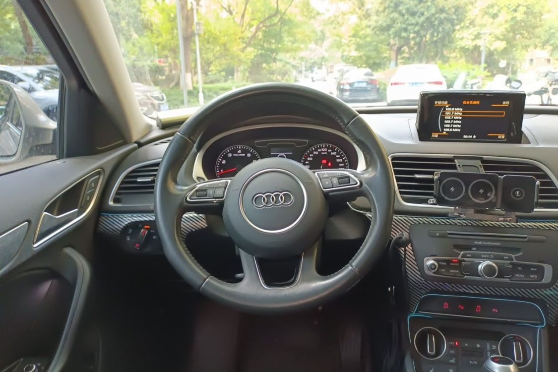 Audi Q3 2017 صورة سيارة #22