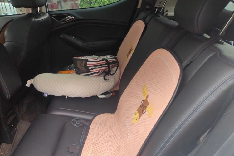 BYD Yuan New Energy 2019 imagen de coche #10