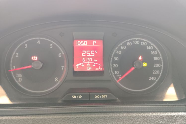 Volkswagen Santana 2020 car image #12