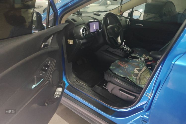 BYD Yuan New Energy 2019 immagine di auto #18