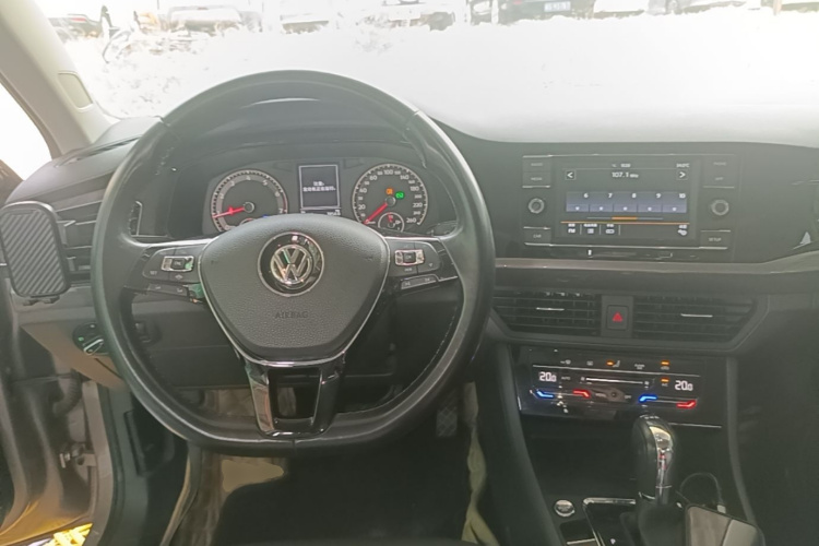 Volkswagen Bora 2019 immagine di auto #10