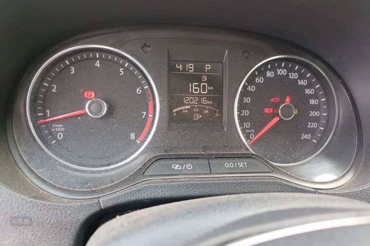 Volkswagen Polo 2016 #14 Volkswagen Polo 2016 car image #14