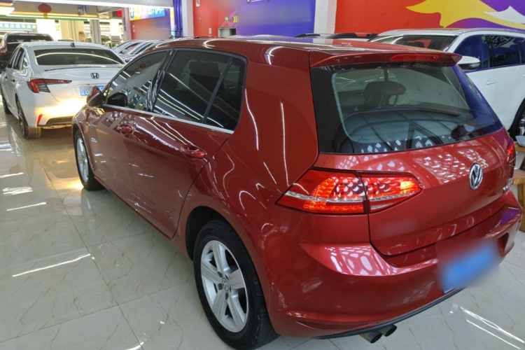 Volkswagen Golf 2015 car image #5