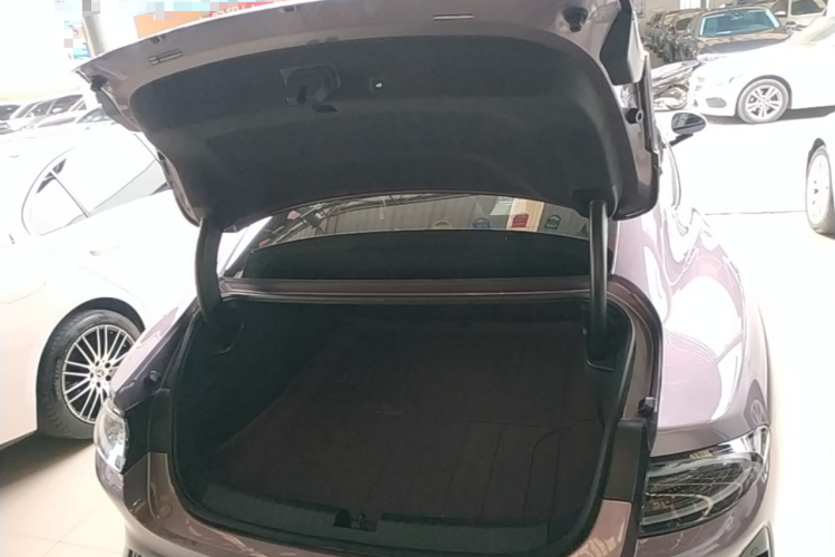 MI SU7 2025 imagem de carro #19