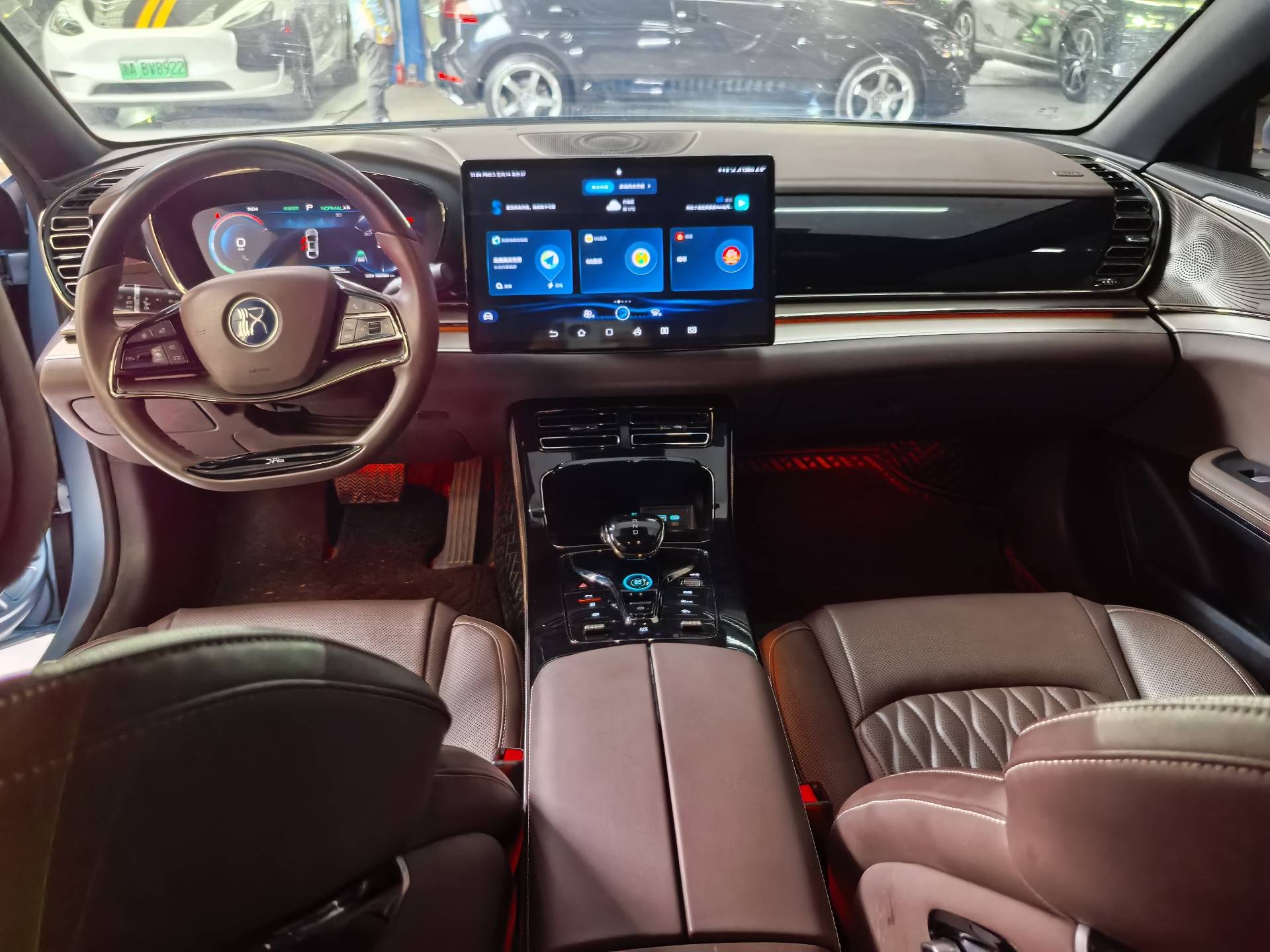 BYD Han 2024 image de voiture #3