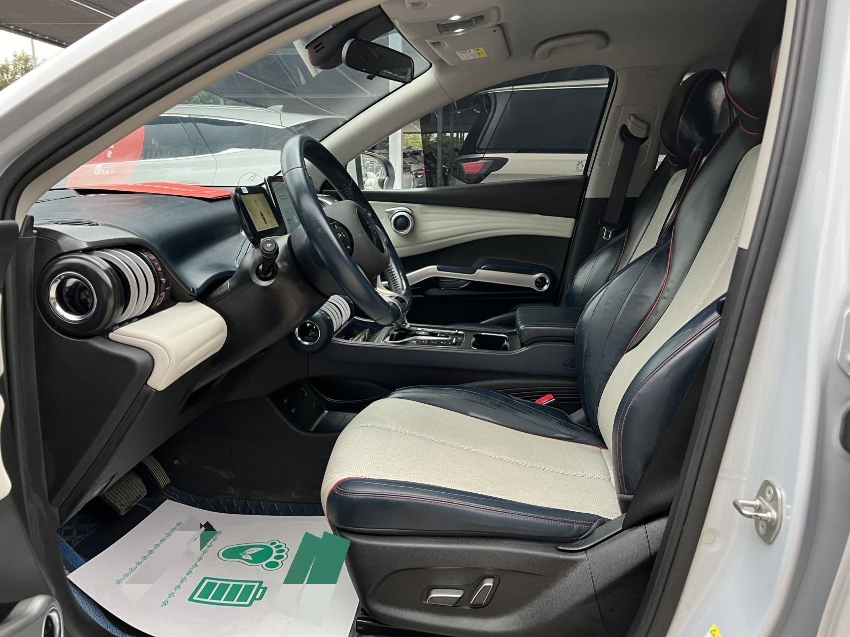 BYD Yuan Plus 2023 immagine di auto #4