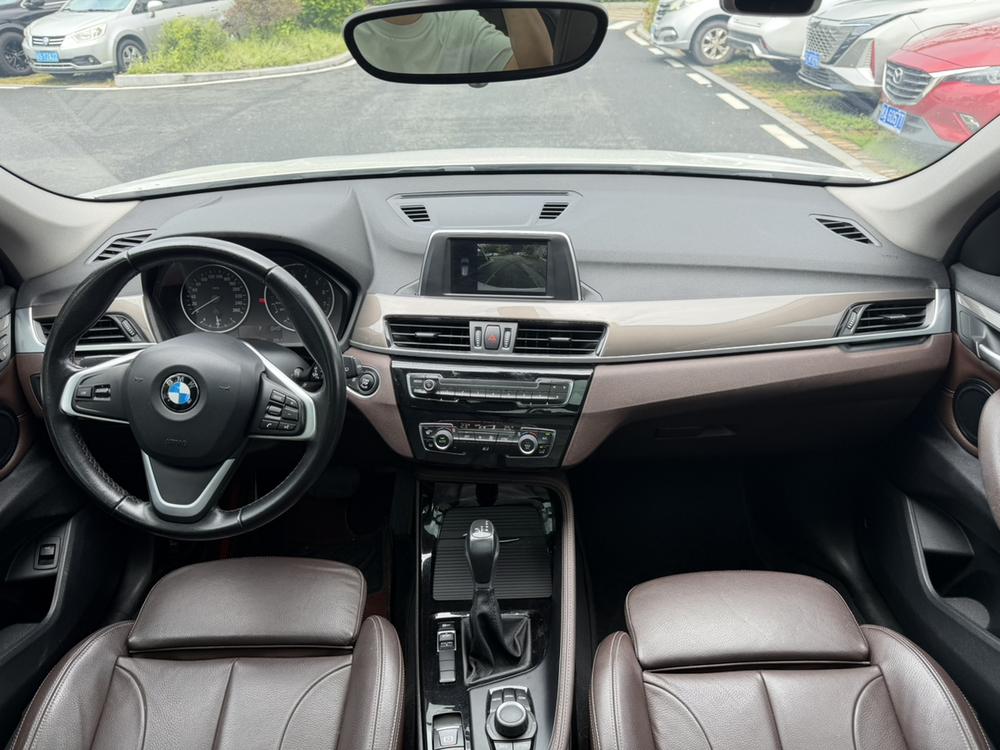 BMW X1 2018 #8 BMW X1 2018 car image #8