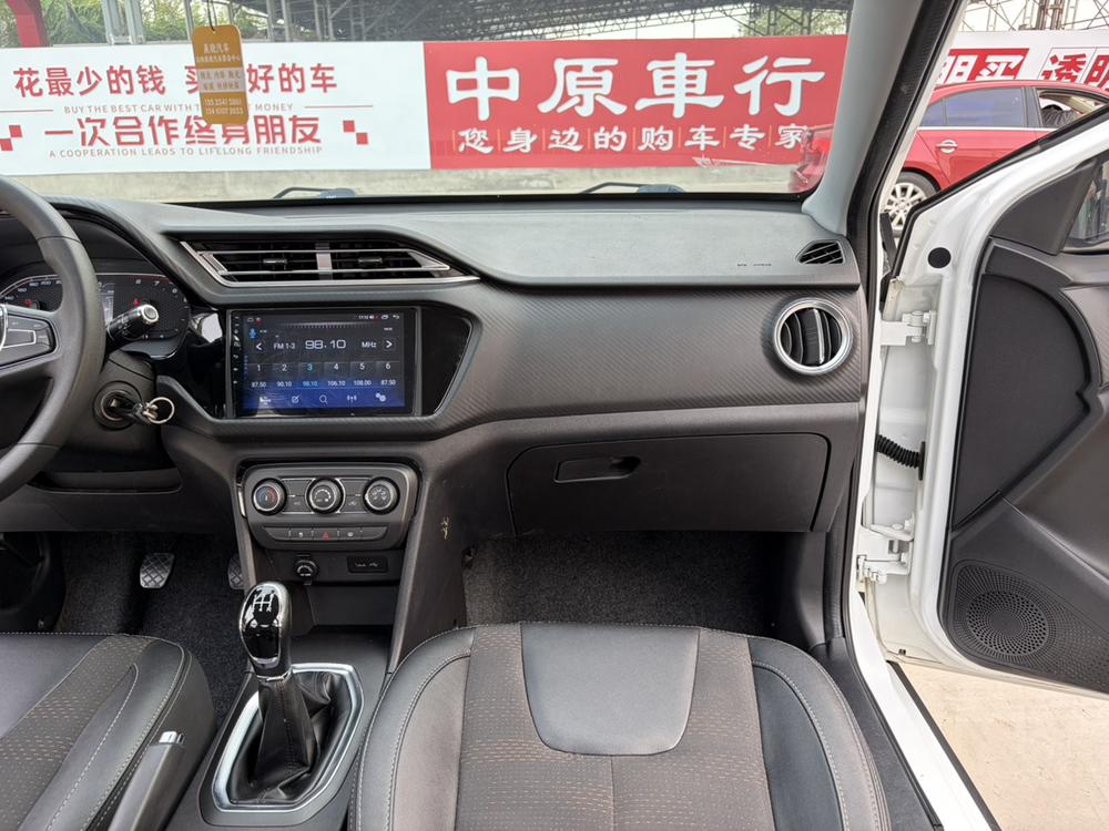 Chery Tiggo 3x 2018 #9 Chery Tiggo 3x 2018 car image #9