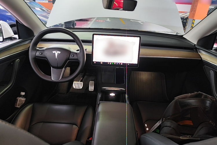 Tesla Model Y 2022 #10 Tesla Model Y 2022 car image #10