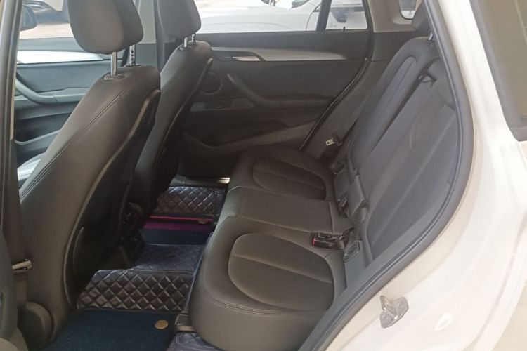BMW X1 2017 #17 BMW X1 2017 immagine di auto #17
