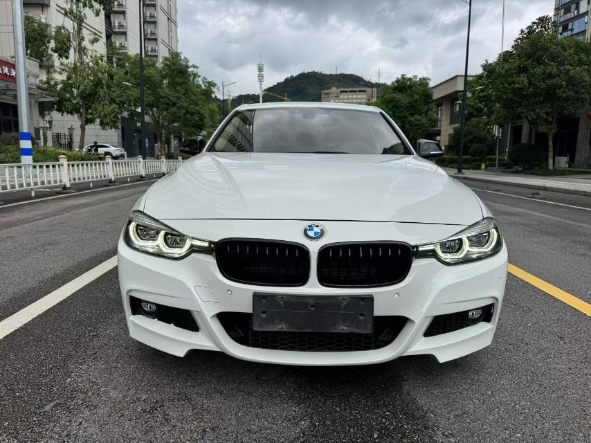 BMW 3 Series 2019 #4 BMW 3 Series 2019 car image #4