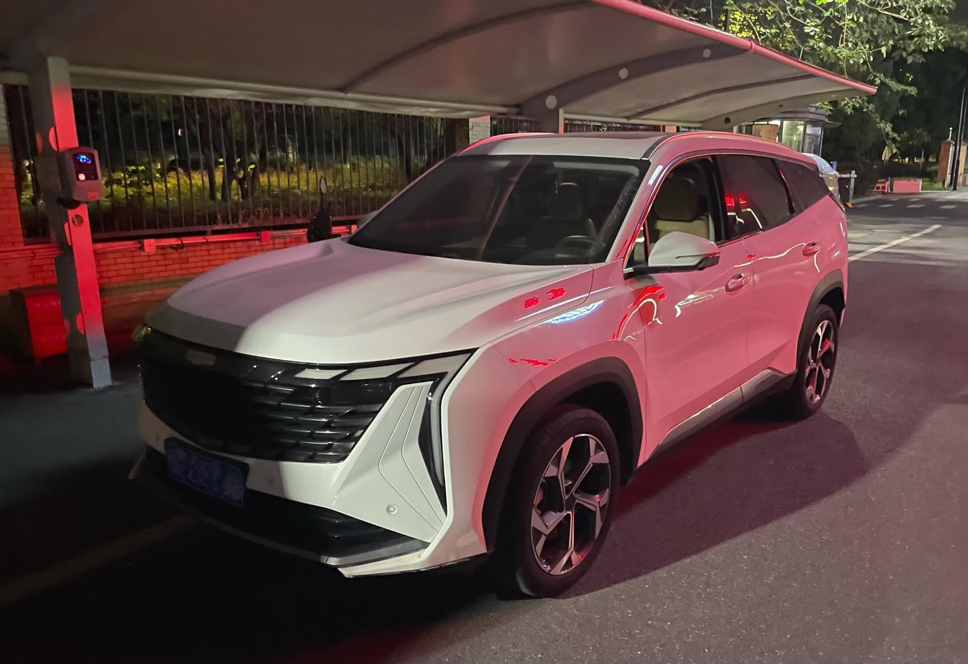 GEELY Boyue L 2023 GEELY Boyue L 2023 car image