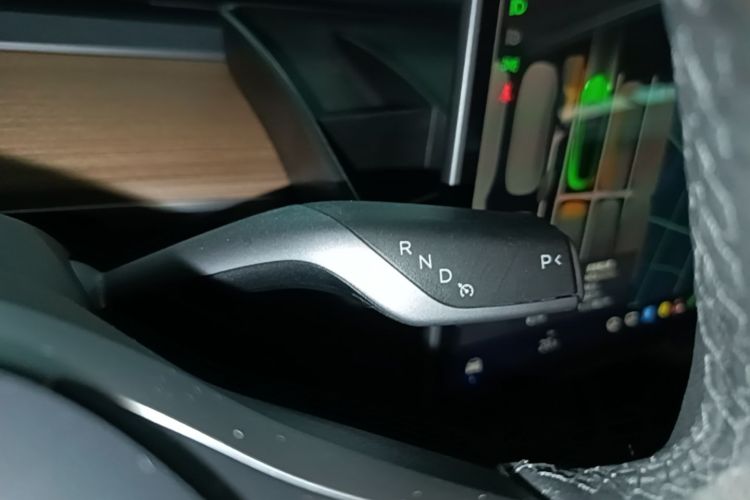 Tesla Model 3 2023 #18 Tesla Model 3 2023 car image #18