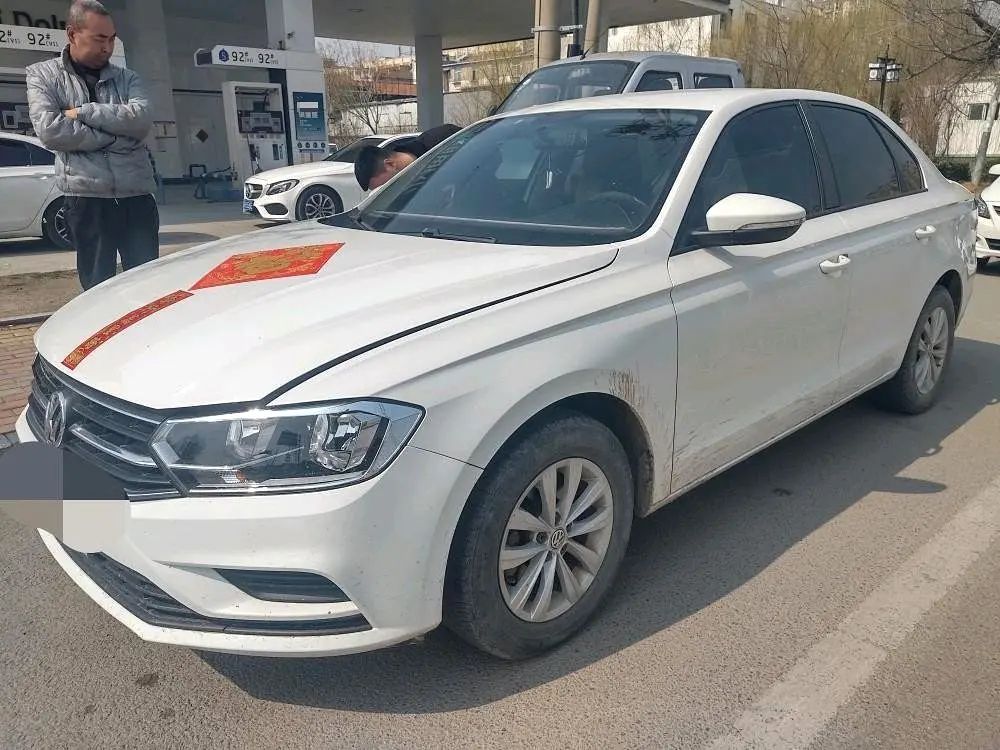 Volkswagen Bora 2018 car image 