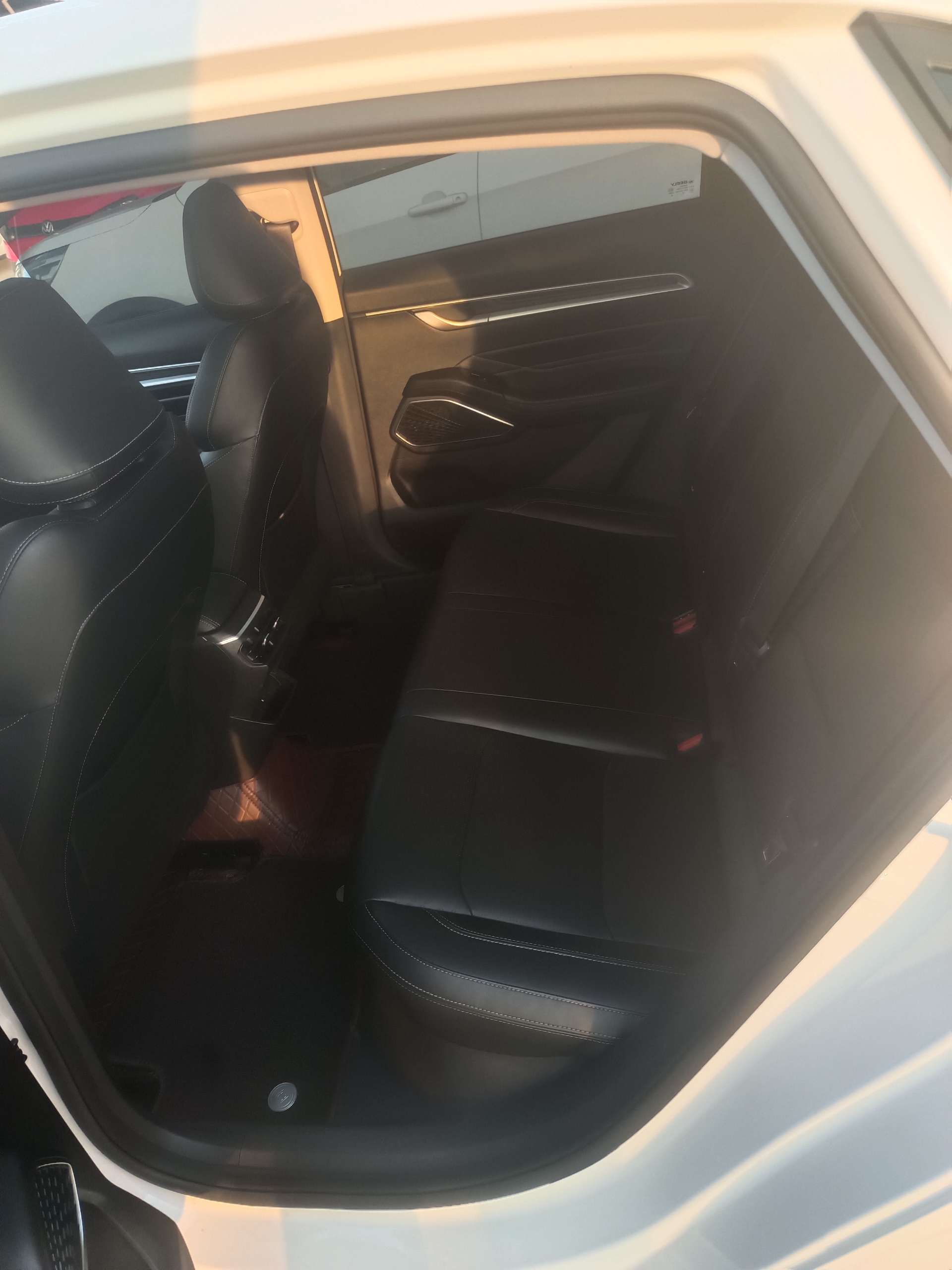 GEELY Emgrand 2022 #5 GEELY Emgrand 2022 car image #5