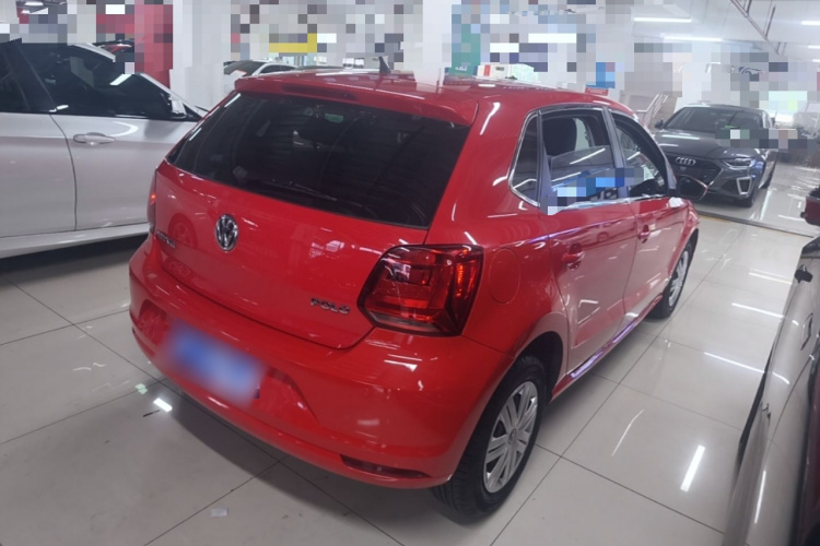 Volkswagen Polo 2016 car image #7